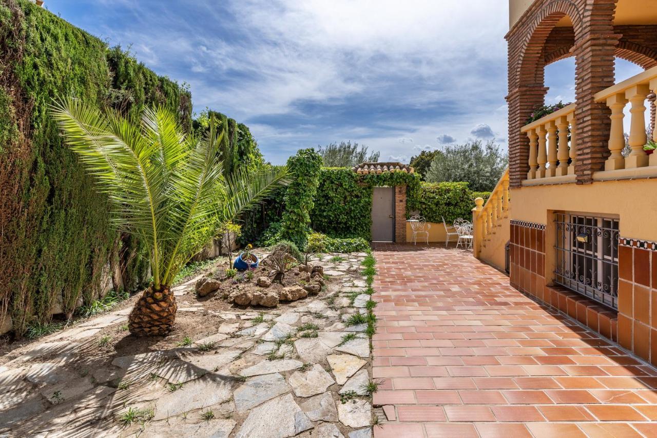 Cypress House Villa La Zubia  Bagian luar foto